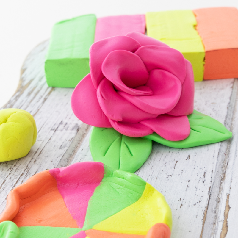 BAZIC 1lb Fluorescent Modeling Clay (4 Colours/Pack)