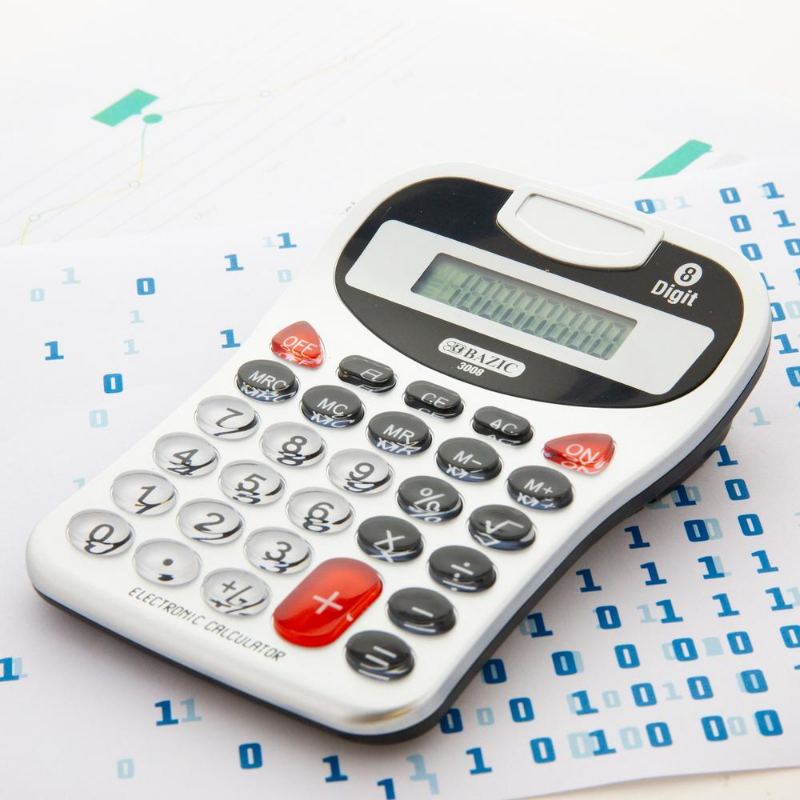 BAZIC 8-Digit Silver Desktop Calculator w/ Tone