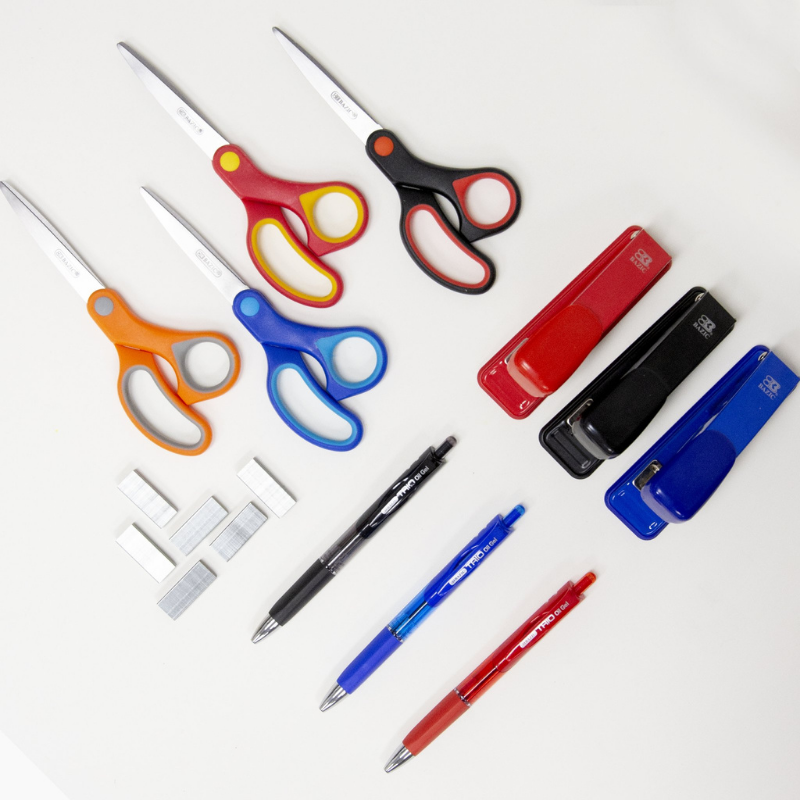 BAZIC Standard (26/6) Metal Stapler w/ 50 Staples